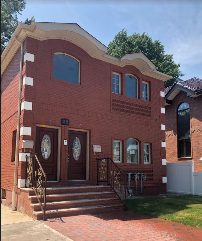 4354 Utopia Parkway Flushing, NY 11358 Commerce Realty Group